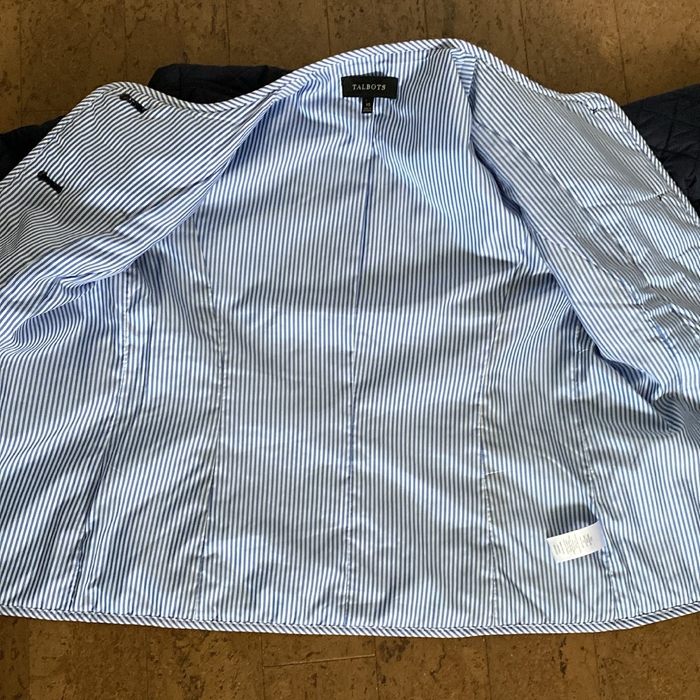 Talbots diamond quilted lightweight jacket! Brand new without tag! Boxy! Size XS - Picture 14 of 17